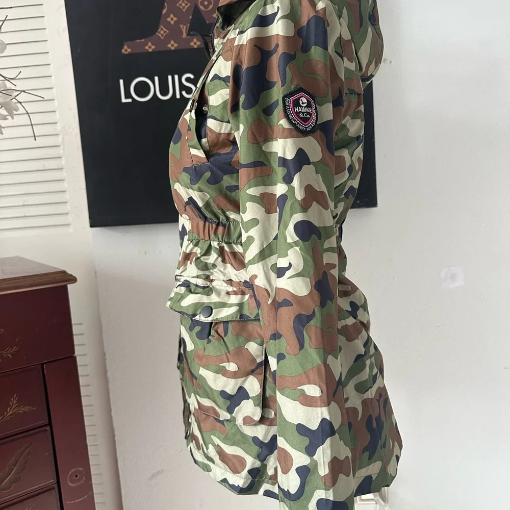 🆕Hawke & Co. Outfitter Girls Camo Hooded Windbreaker
